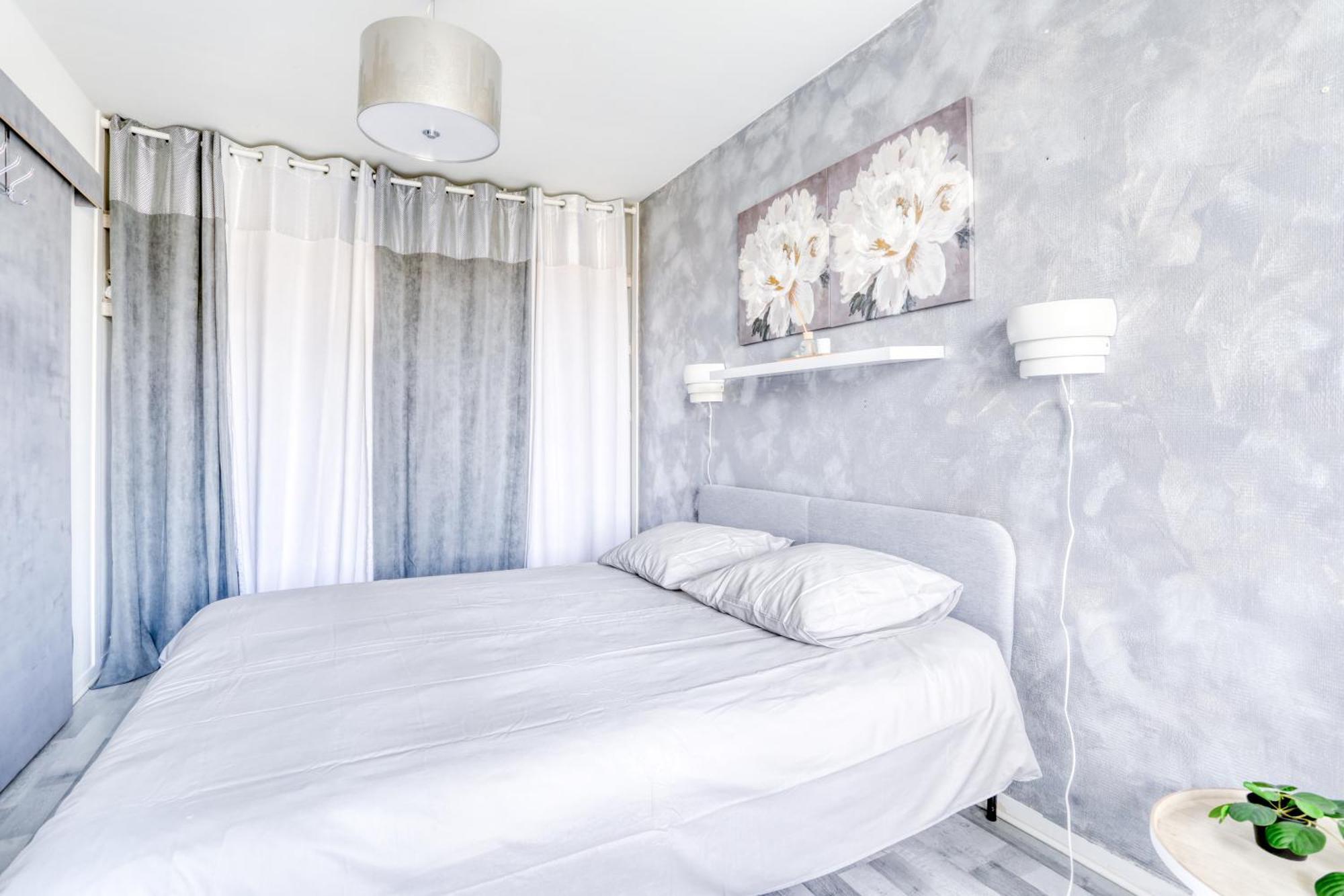 Le Warm Cocon - Spacieux T3 - 5 Personnes - Wifi Et Parking Rosny-sous-Bois Exterior photo