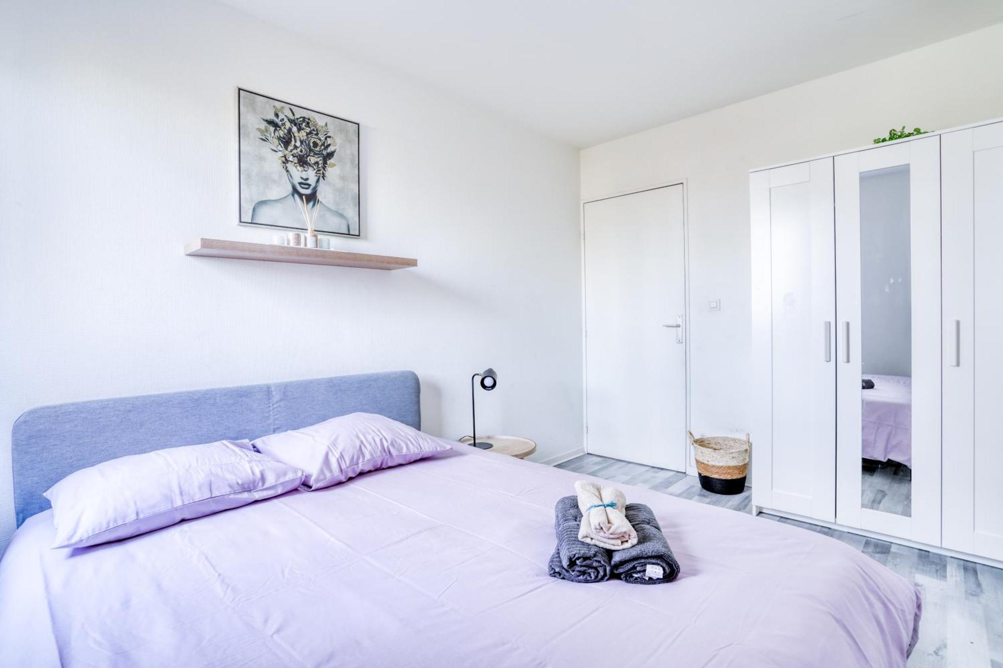 Le Warm Cocon - Spacieux T3 - 5 Personnes - Wifi Et Parking Rosny-sous-Bois Exterior photo